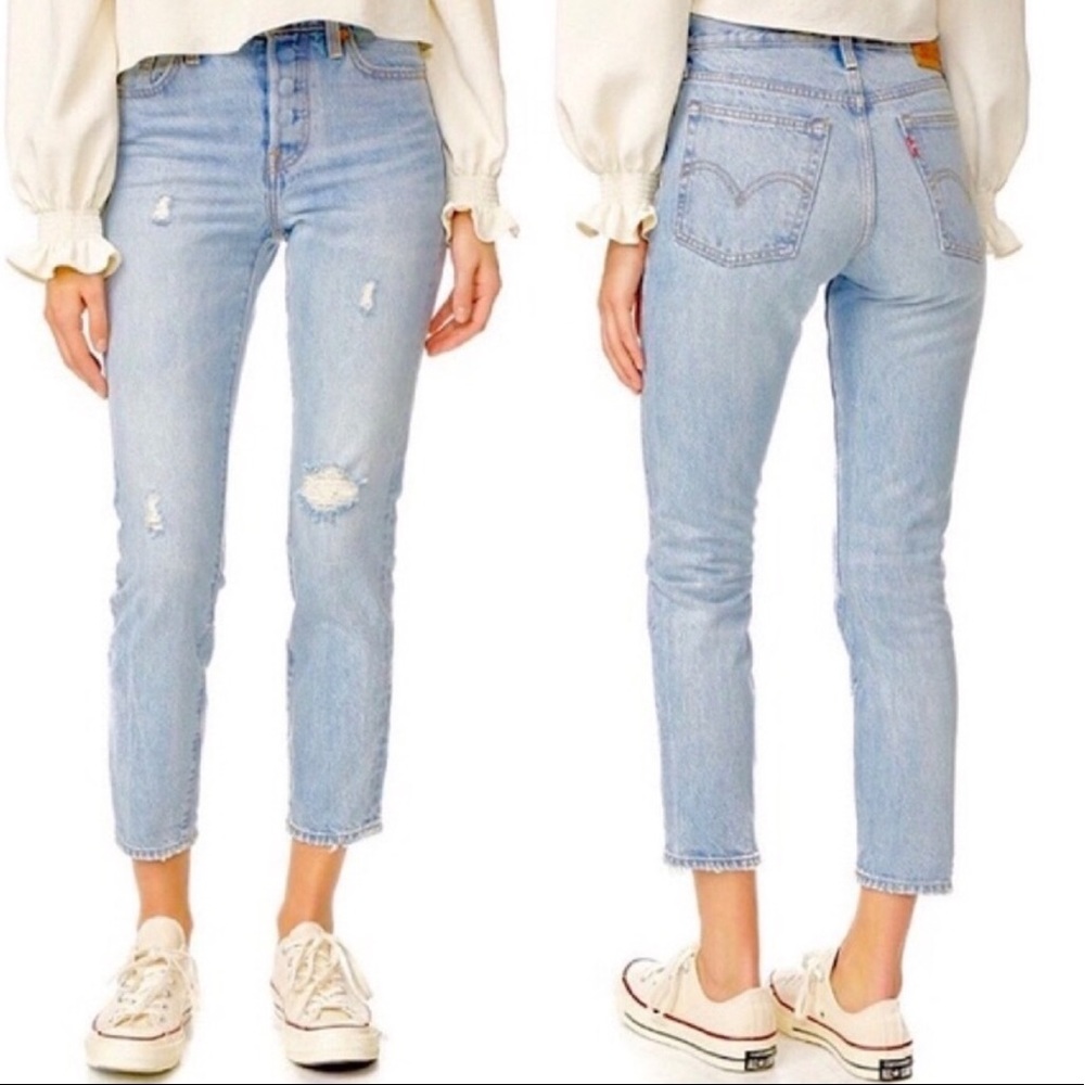 Levi’s Wedgie Fit High Rise Mom Jeans ✨✨